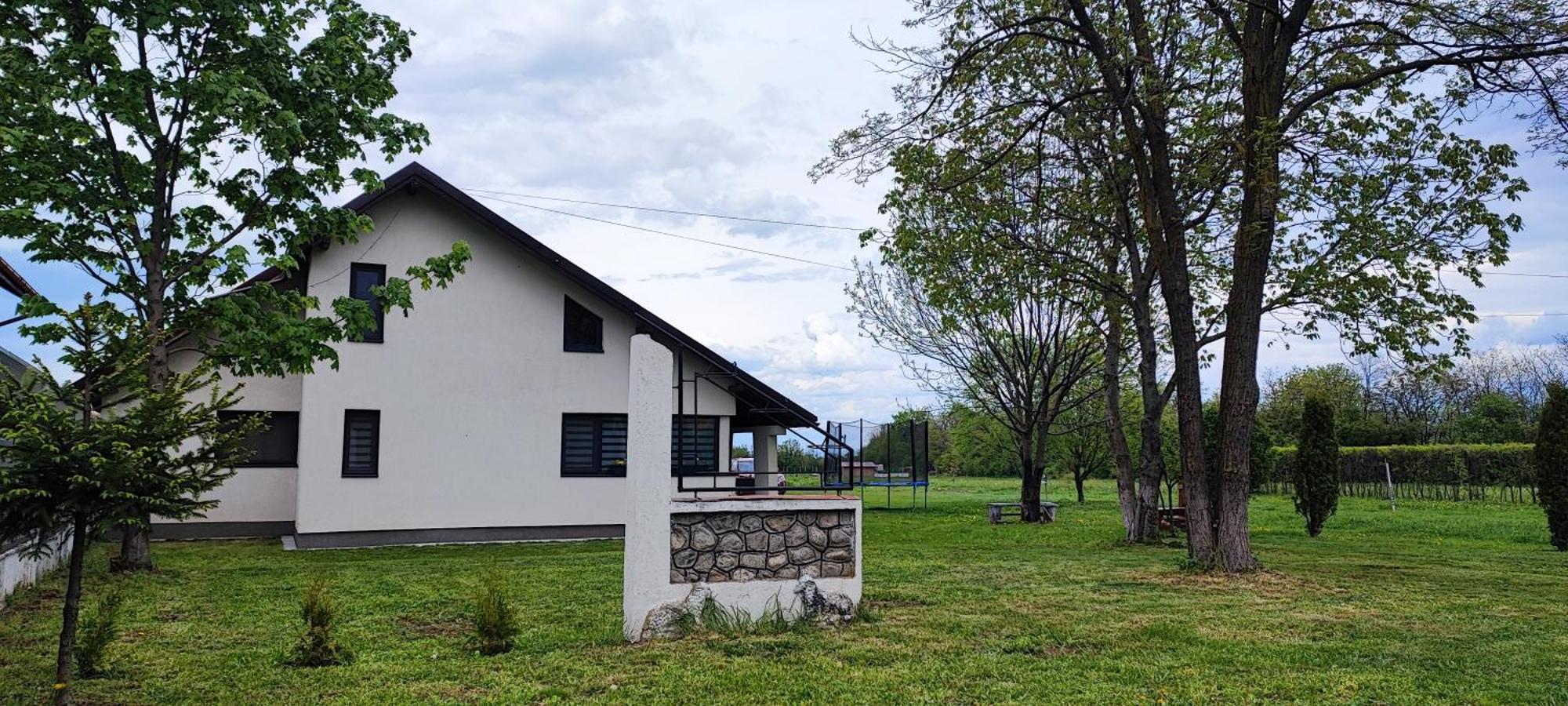 La Coti Villa Tărlungeni Eksteriør billede